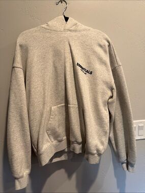 Essentials Men's Crewneck Sweatshirt — Light Beige